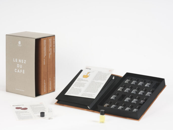 Kahve Eğitim Koku Seti / Le Nez du Café 2.0 (60 Aromas)